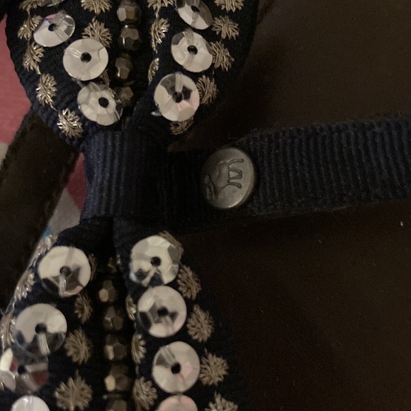 abercrombie Kids Bow Flip Flops Fits Women’s Size 6 - Picture 6 of 6